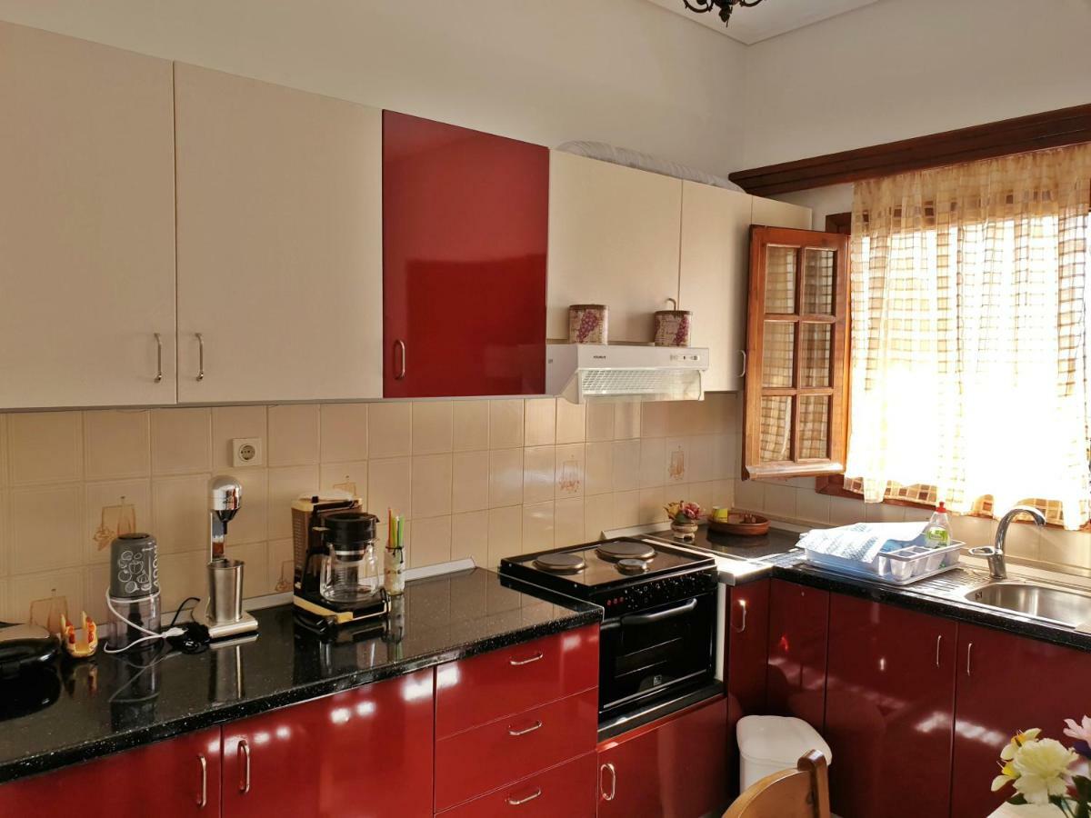 Myrto'S Apartment No15 Loutra Oraias Elenis Dış mekan fotoğraf